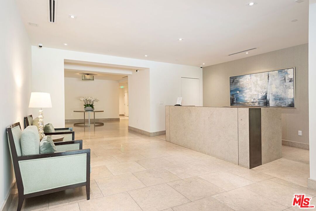 1440 Veteran Ave Unit: 526