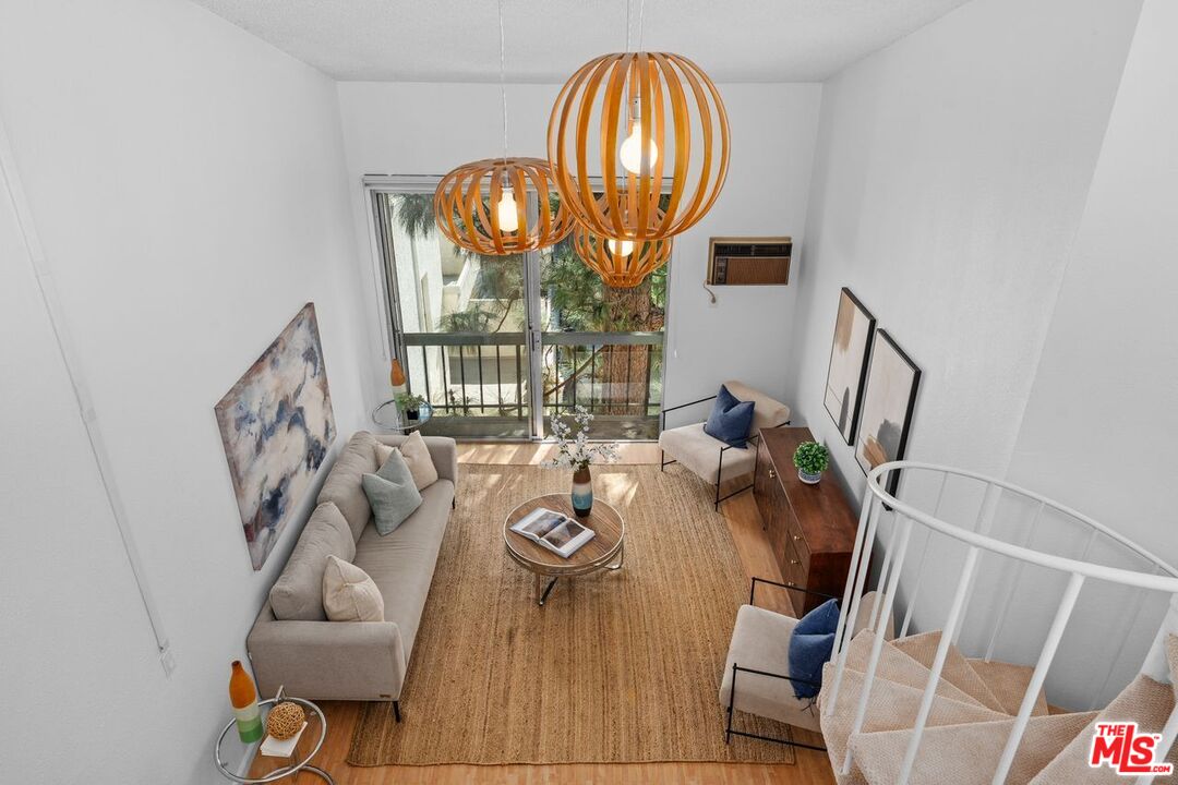 1440 Veteran Ave Unit: 526