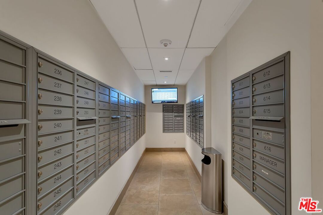 1440 Veteran Ave Unit: 526