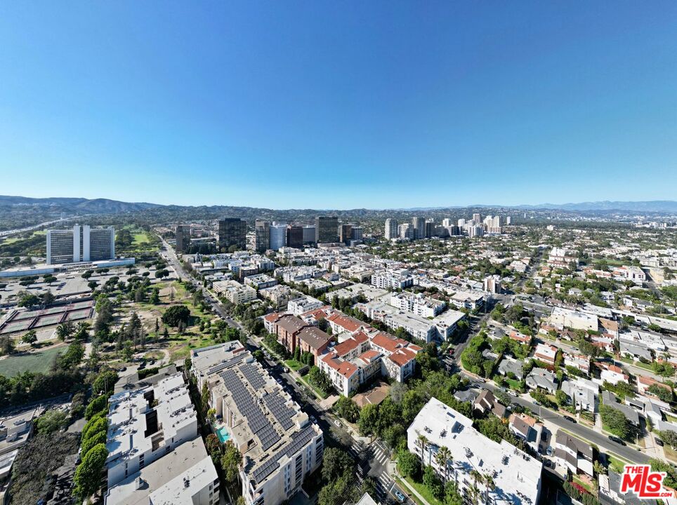 1440 Veteran Ave Unit: 526