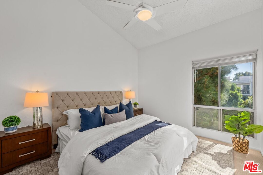 1440 Veteran Ave Unit: 526