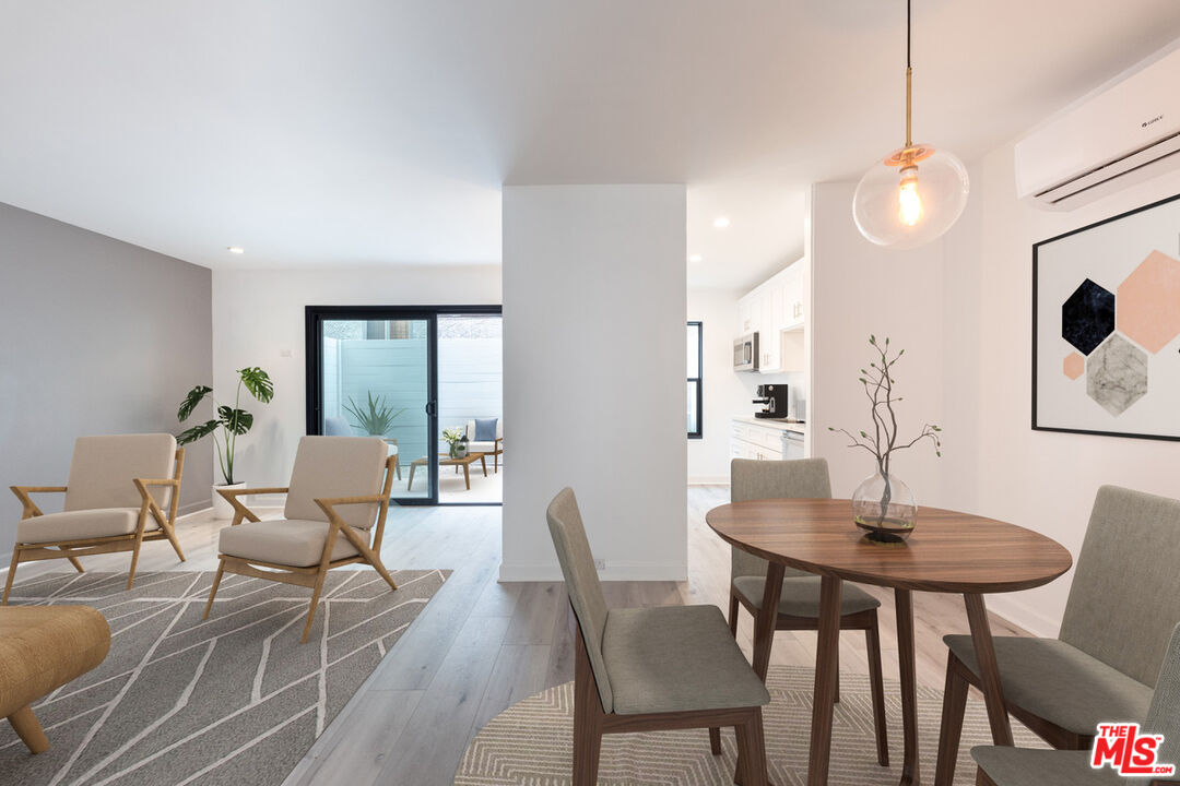 9007 Rangely Ave Unit: 2