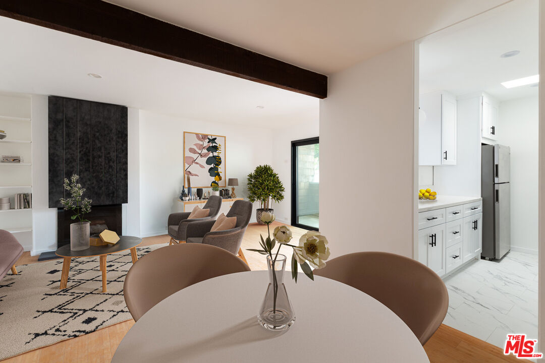 9007 Rangely Ave Unit: 3