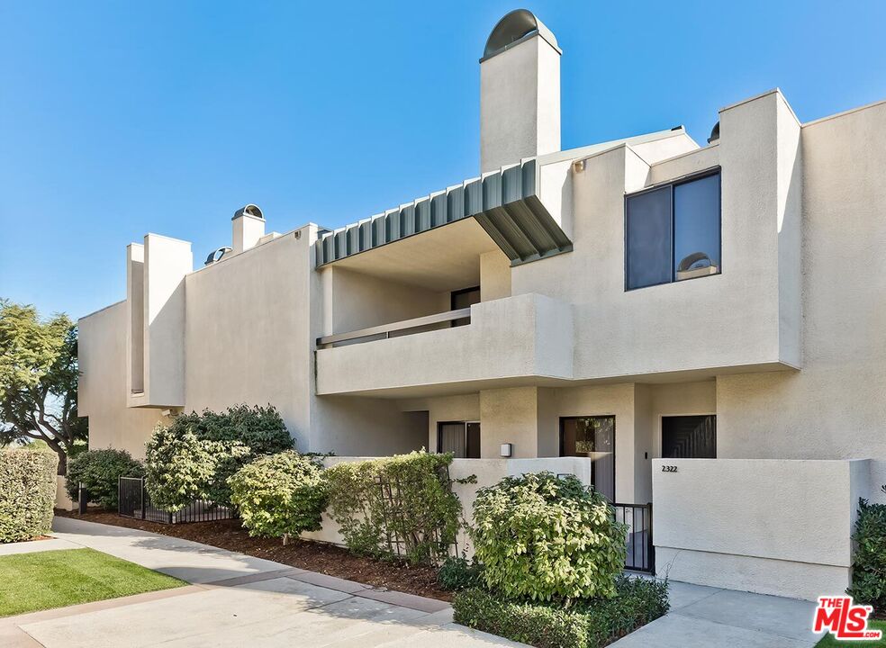 2322 Century Hl Unit: 88