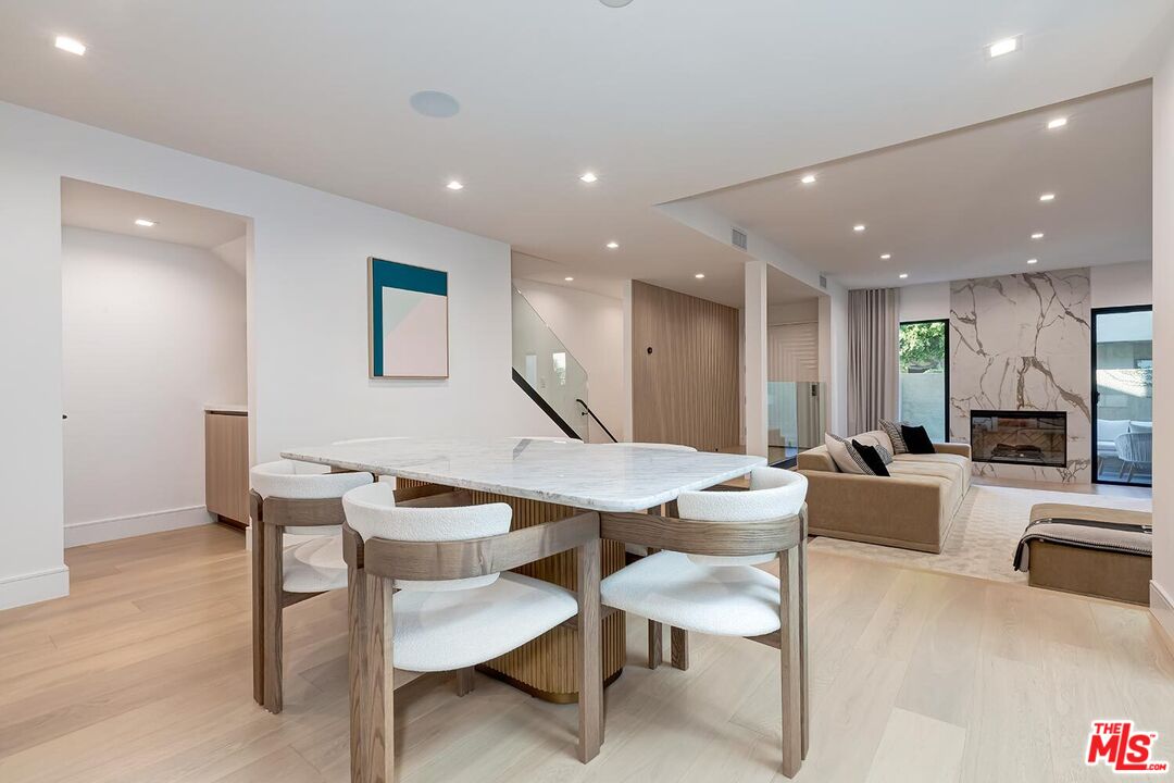 2322 Century Hl Unit: 88