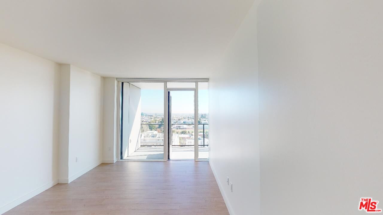 11750 SW Wilshire Blvd Unit: 1302