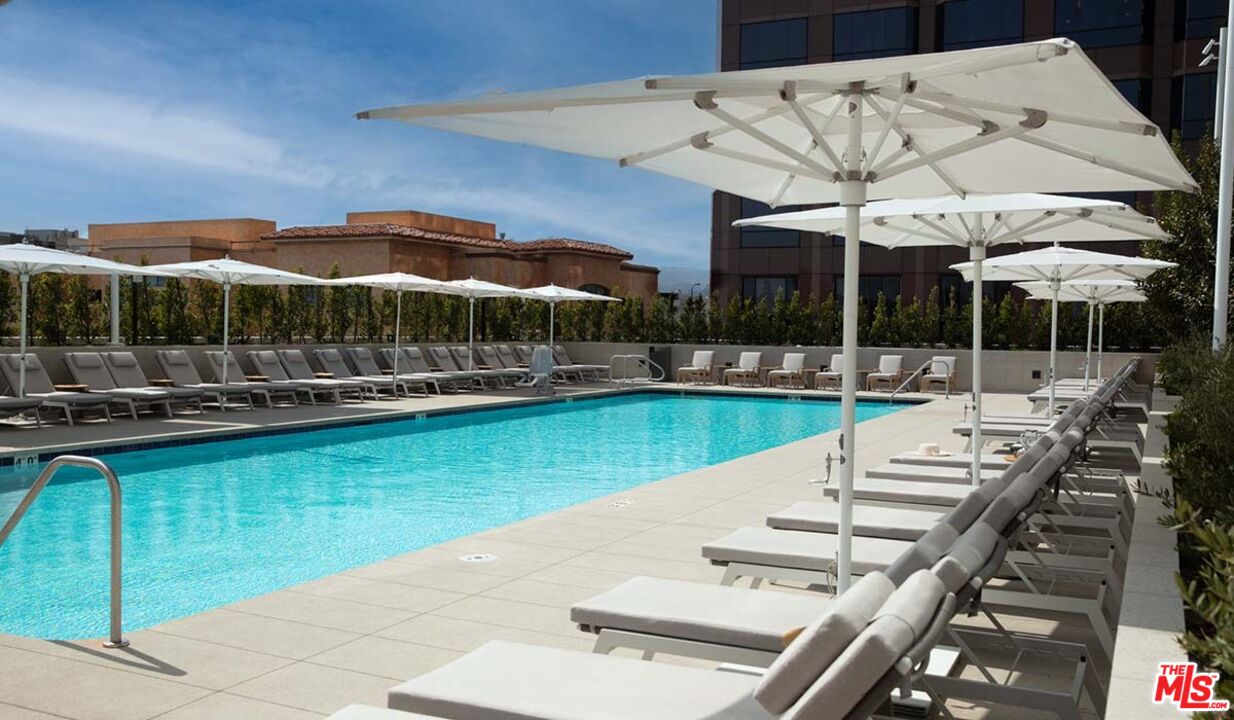 11750 SW Wilshire Blvd Unit: 1302