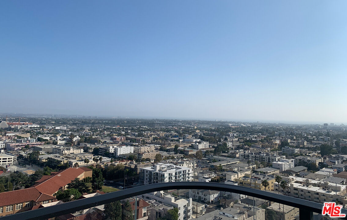 11750 SW Wilshire Blvd Unit: 1302