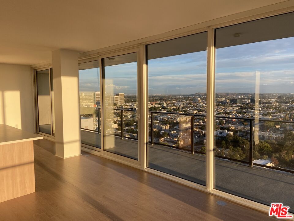 11750 SW Wilshire Blvd Unit: 1302