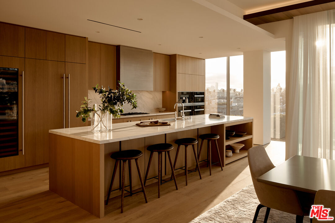 8899 Beverly Blvd Unit: 9A