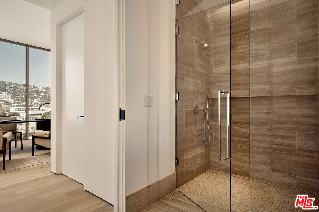 8899 Beverly Blvd Unit: 9A