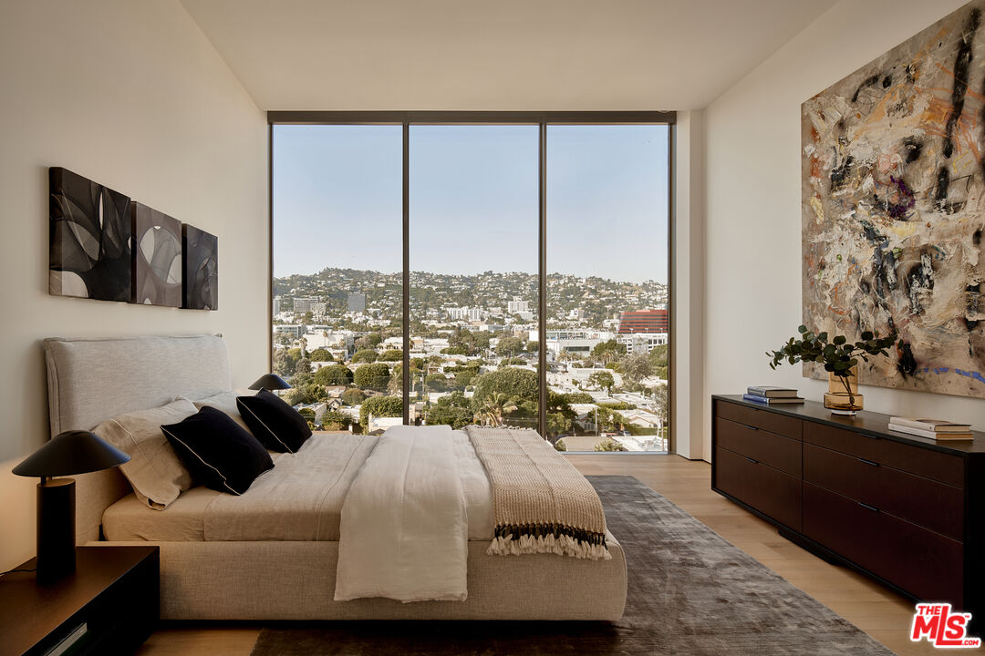 8899 Beverly Blvd Unit: 9A