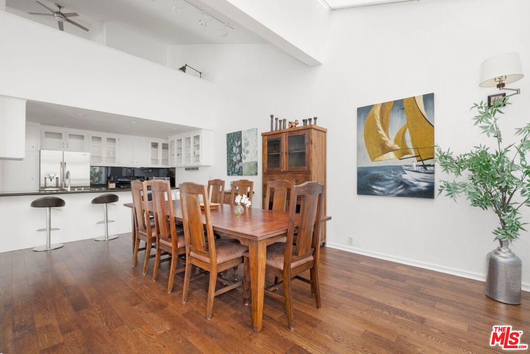 18 Union Jack St Unit: 301