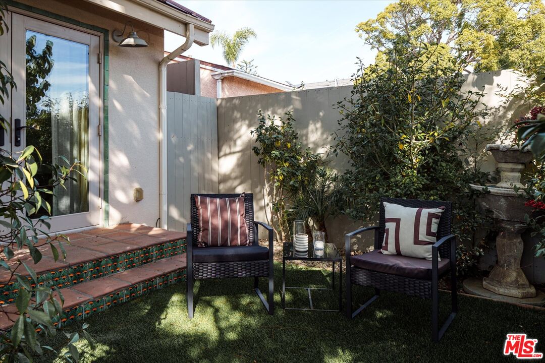 1059 Marco Pl