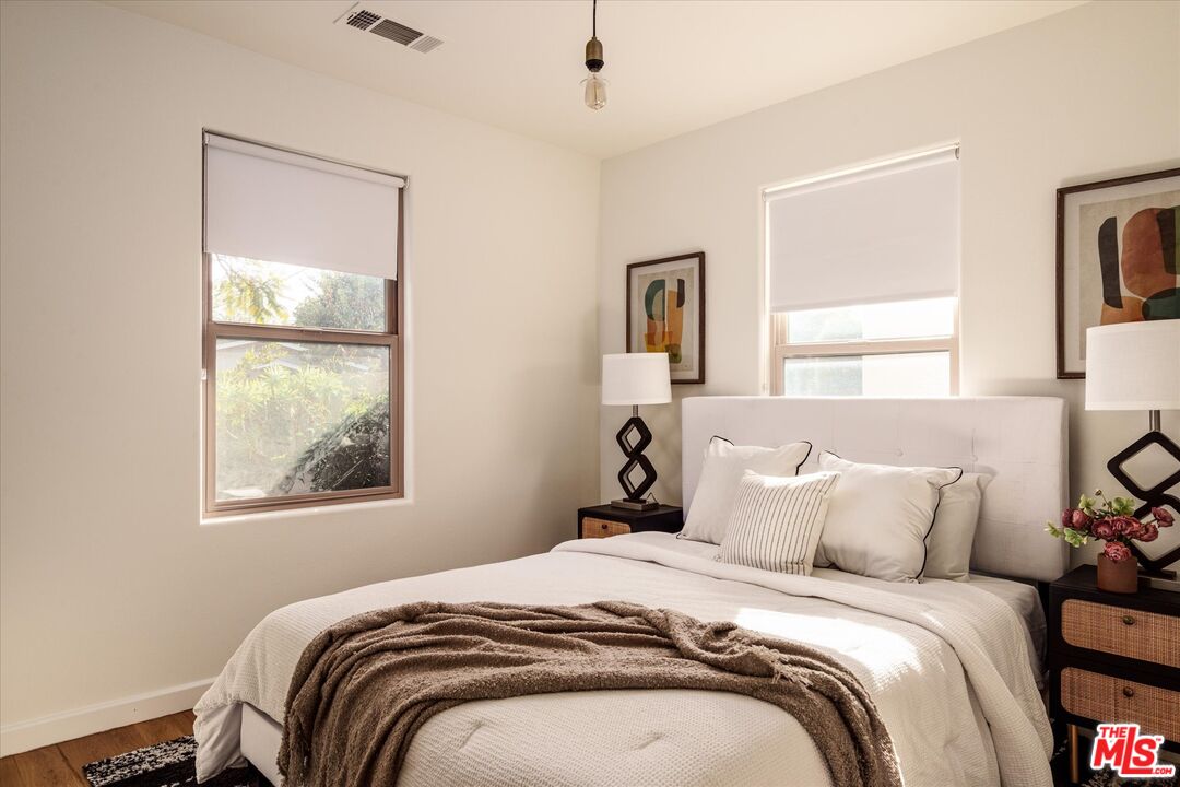 1059 Marco Pl