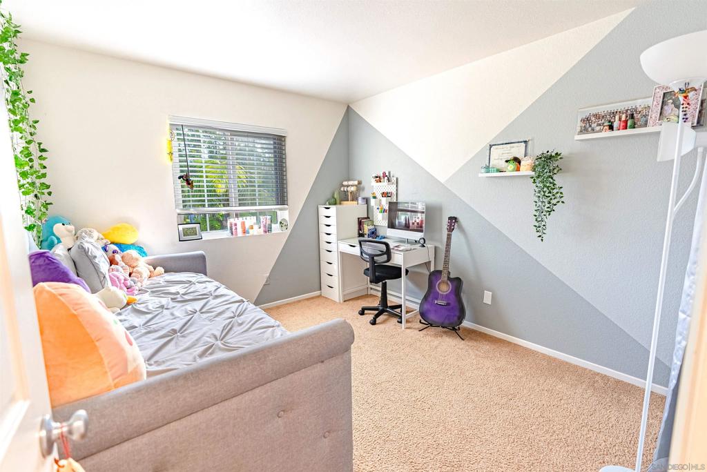 1139 Sparrow Lake Rd