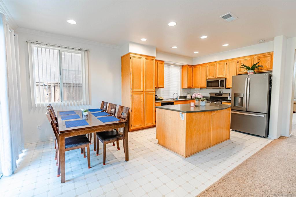 1139 Sparrow Lake Rd