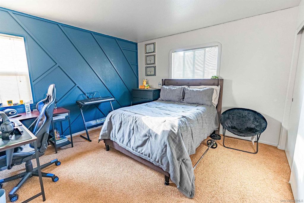 1139 Sparrow Lake Rd