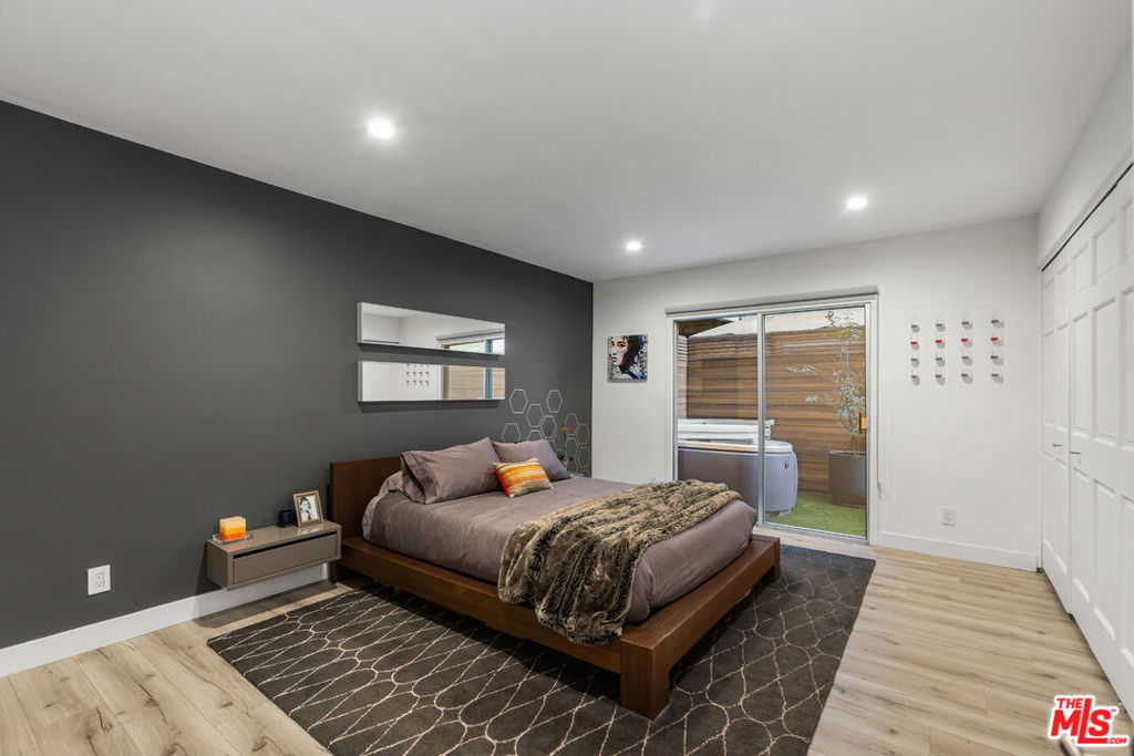 6720 Hillpark Drive Unit: 201