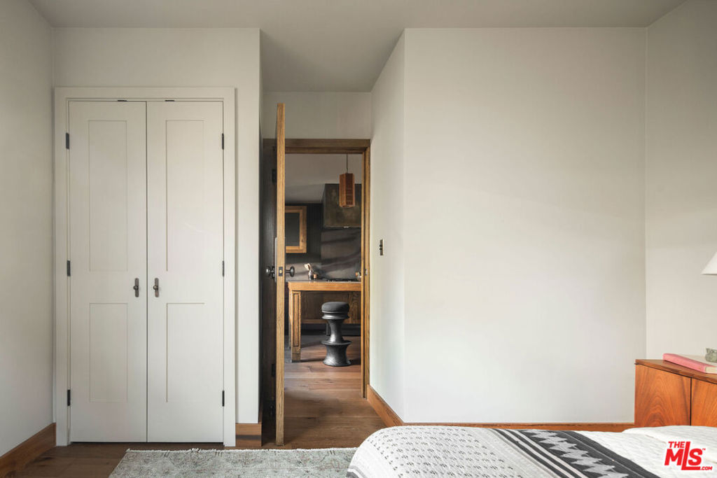 125 E Claremont Street