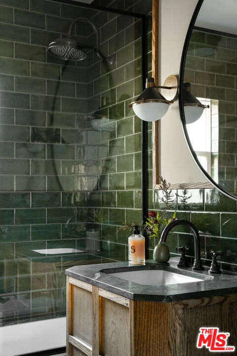 125 E Claremont Street