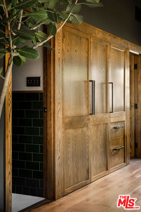 125 E Claremont Street