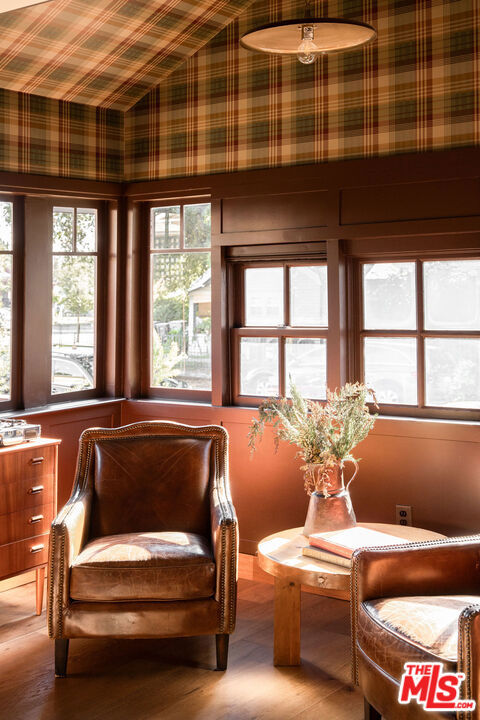 125 E Claremont Street