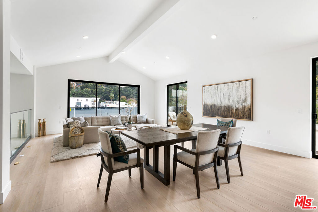 3659 1/2 Regal Place