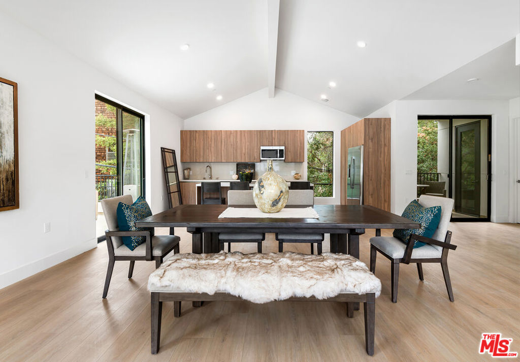 3659 1/2 Regal Place