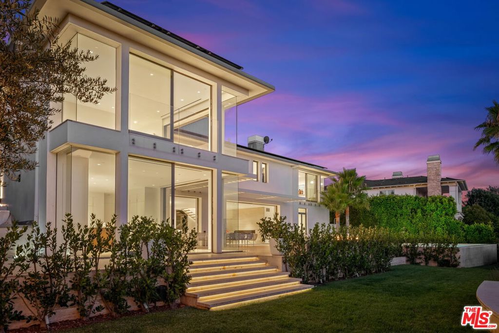 623 Alma Real Drive