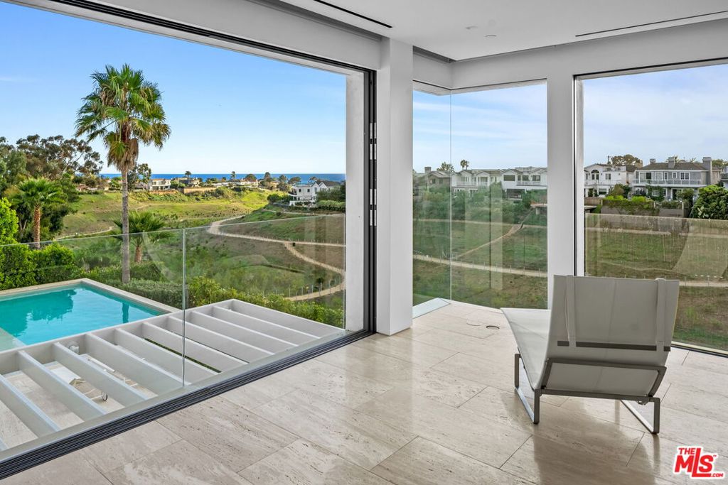 623 Alma Real Drive