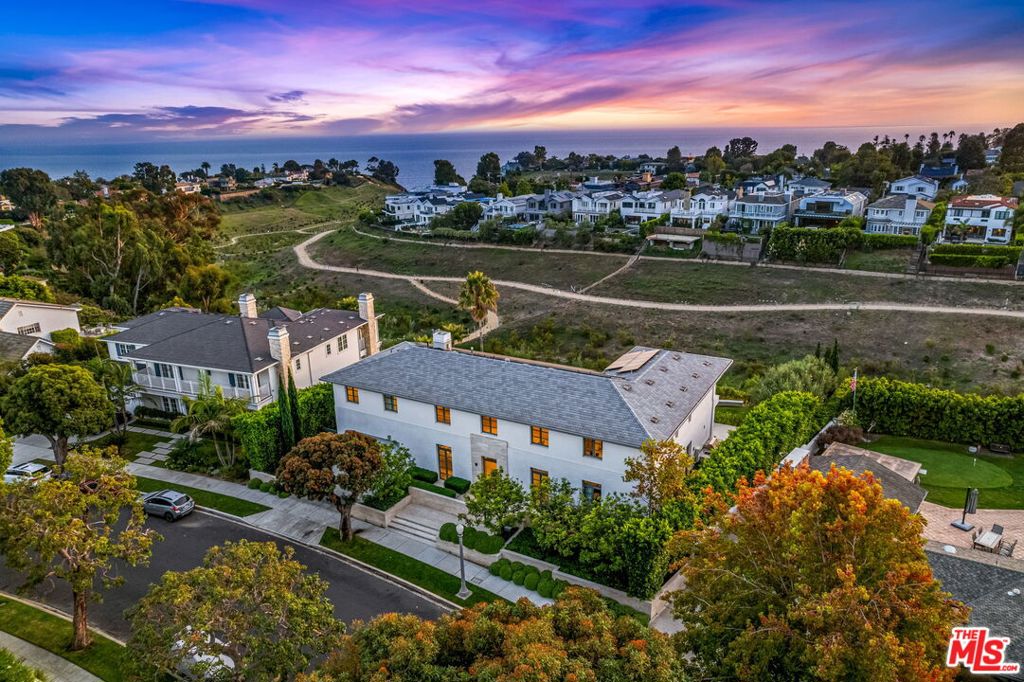 623 Alma Real Drive