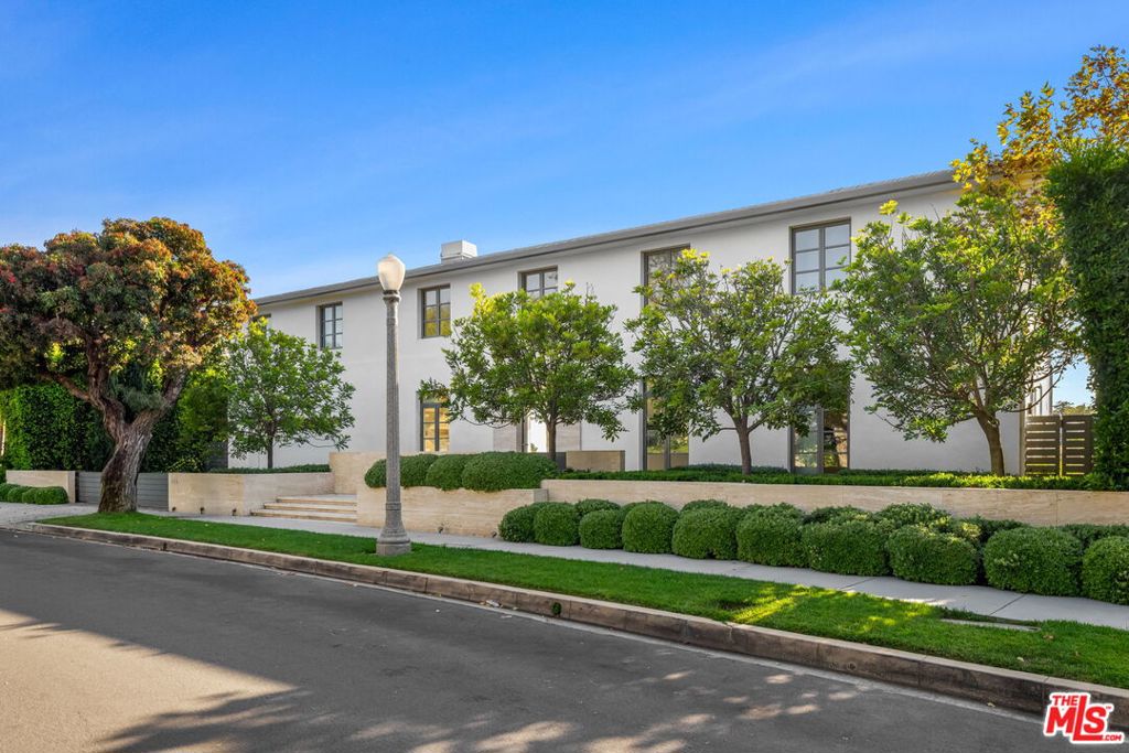 623 Alma Real Drive