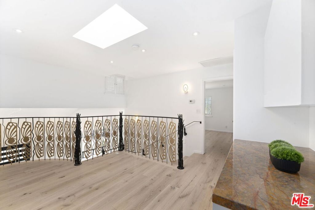 2937 Deep Canyon Drive