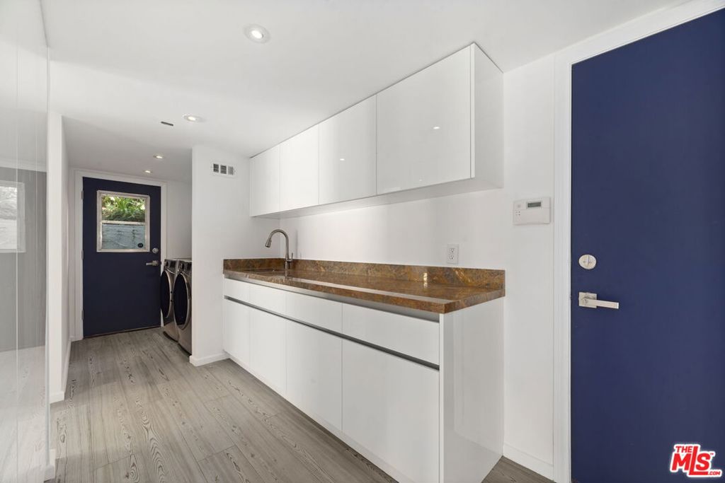 2937 Deep Canyon Drive