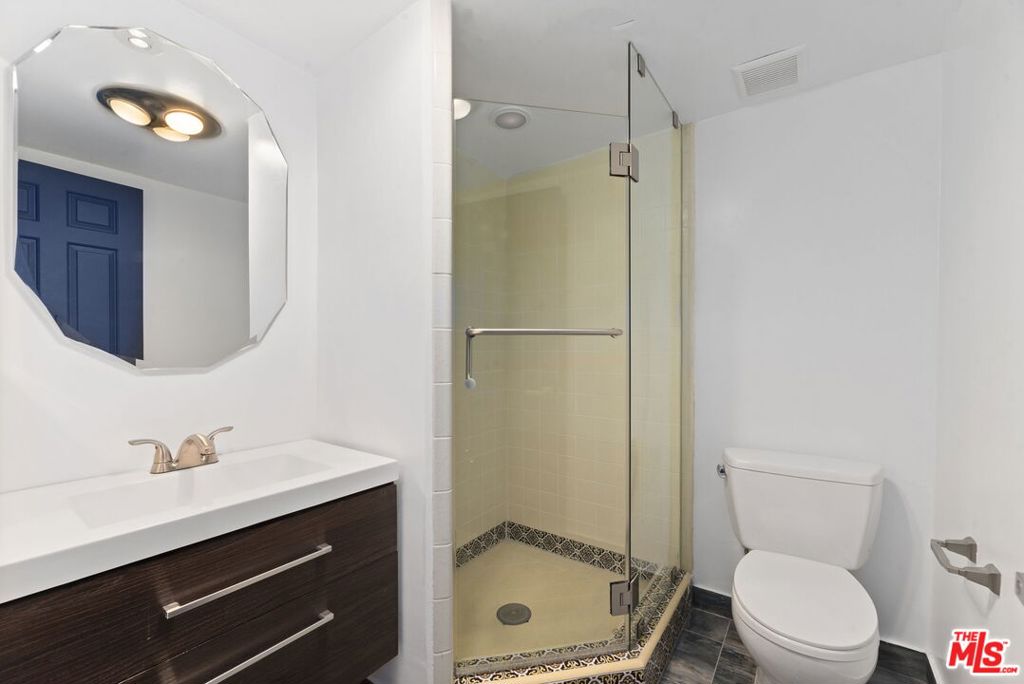 2937 Deep Canyon Drive