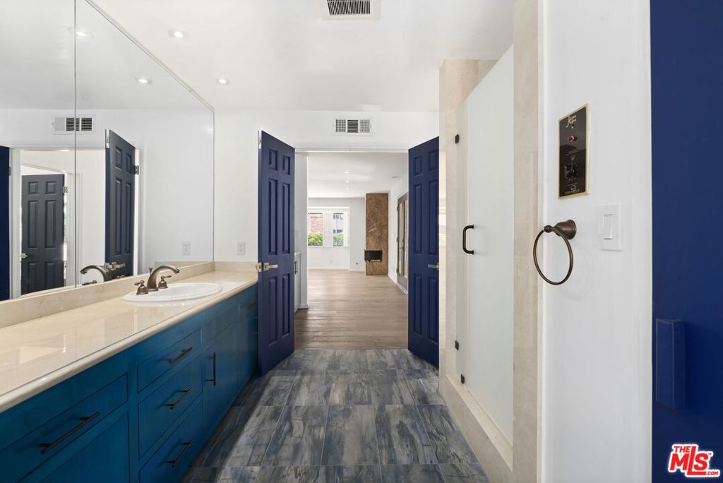 2937 Deep Canyon Drive