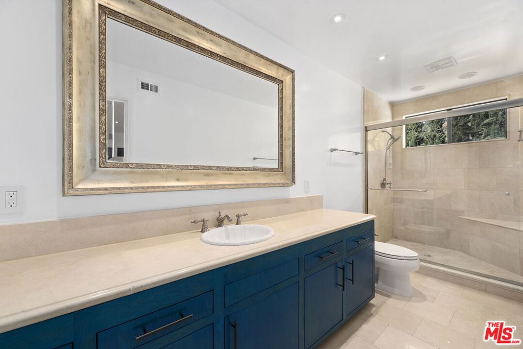 2937 Deep Canyon Drive