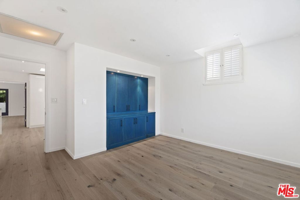 2937 Deep Canyon Drive