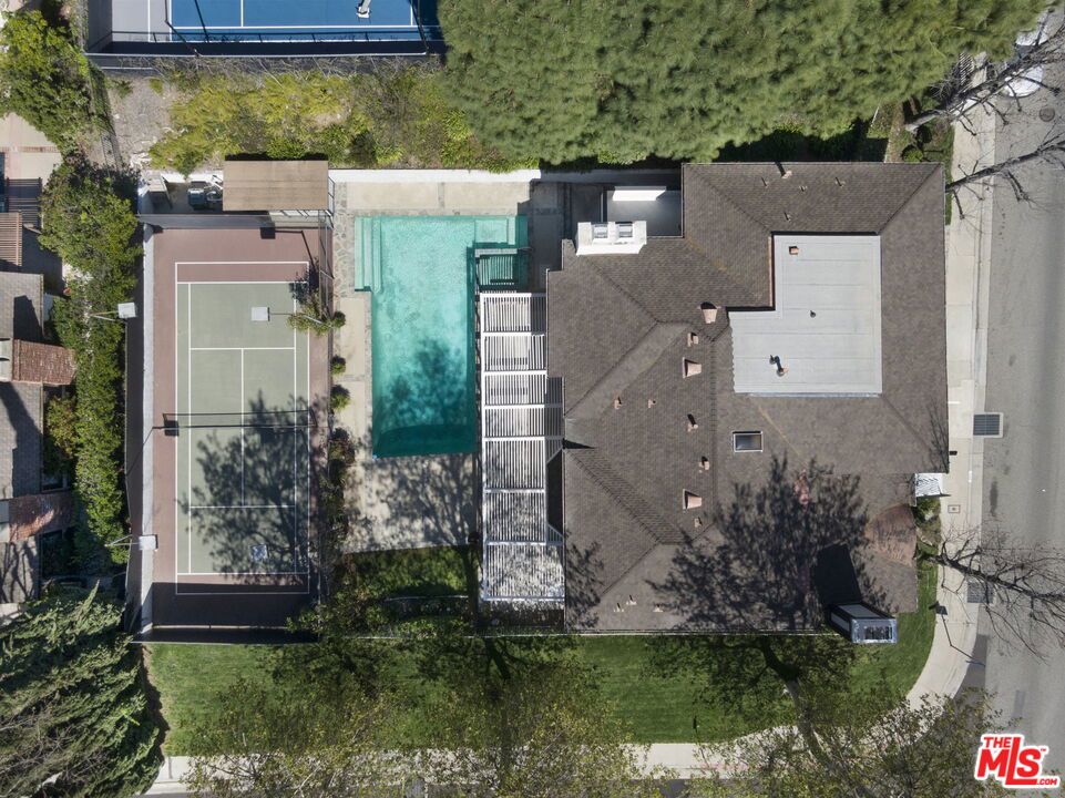 2937 Deep Canyon Drive