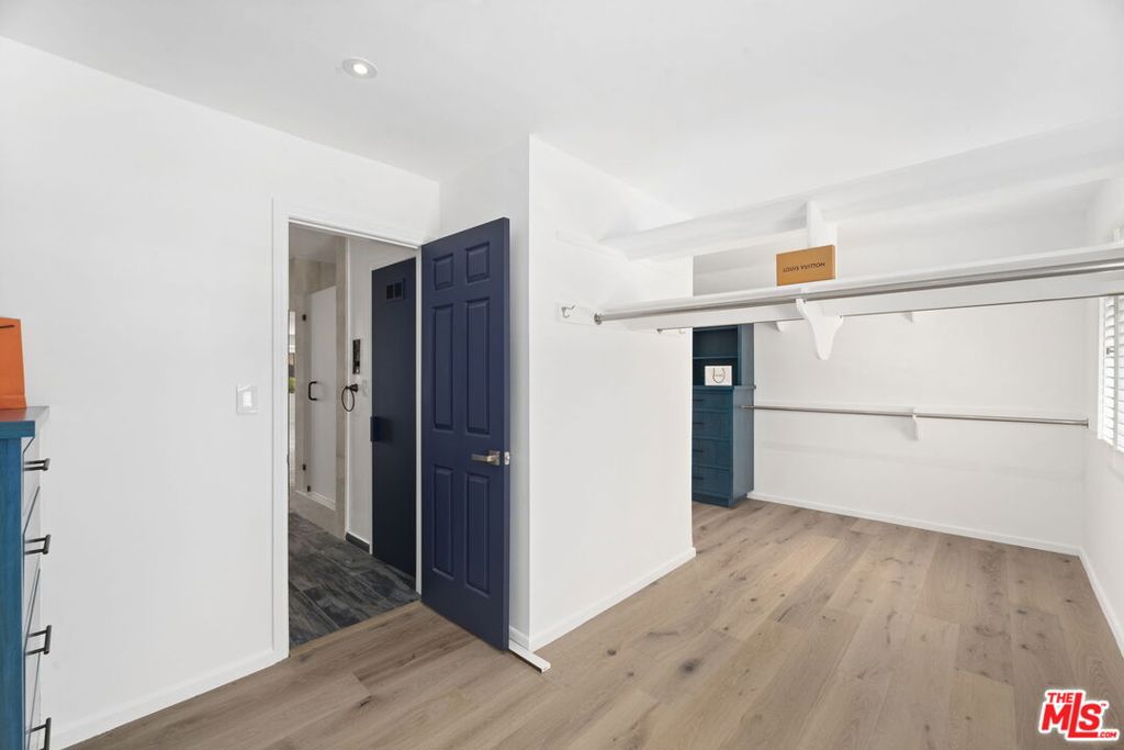 2937 Deep Canyon Drive