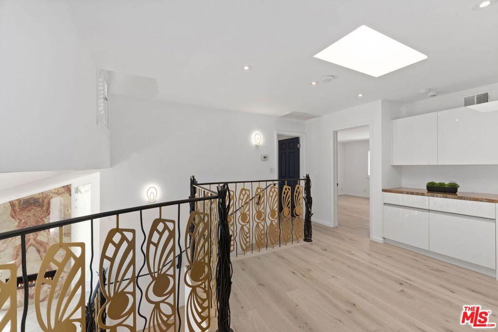 2937 Deep Canyon Drive