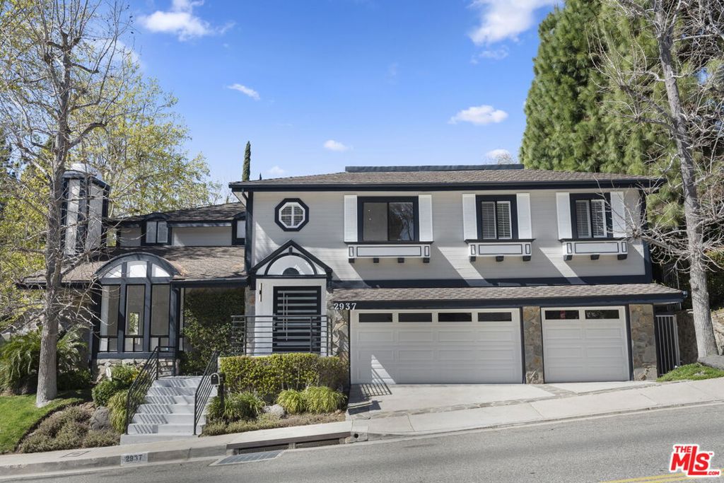 2937 Deep Canyon Drive