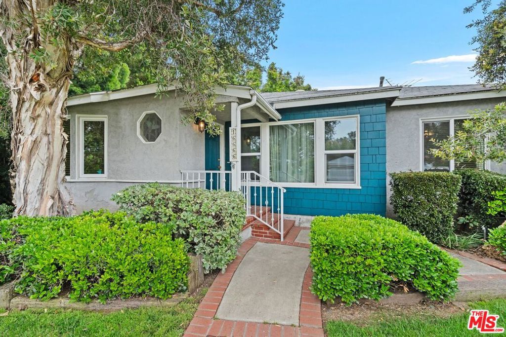 16666 Mccormick Street