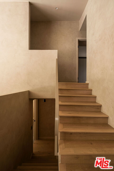 4722 Larkwood Avenue