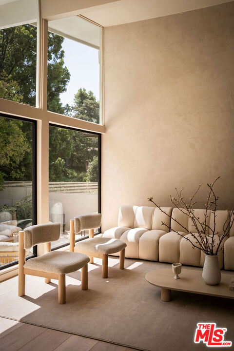 4722 Larkwood Avenue