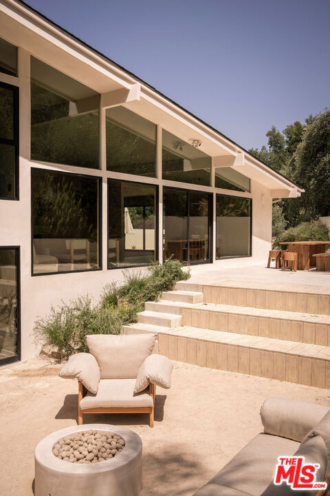 4722 Larkwood Avenue