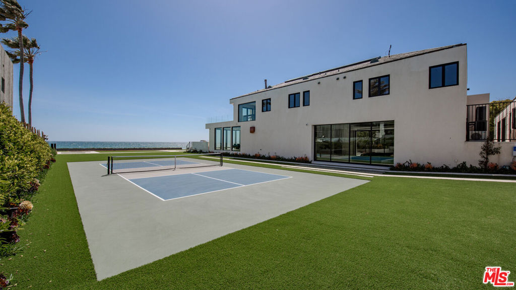 31100 Broad Beach Road