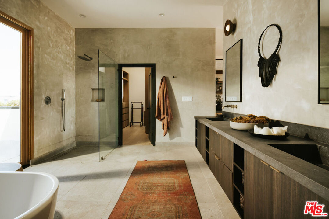 5357 Brynhurst Avenue