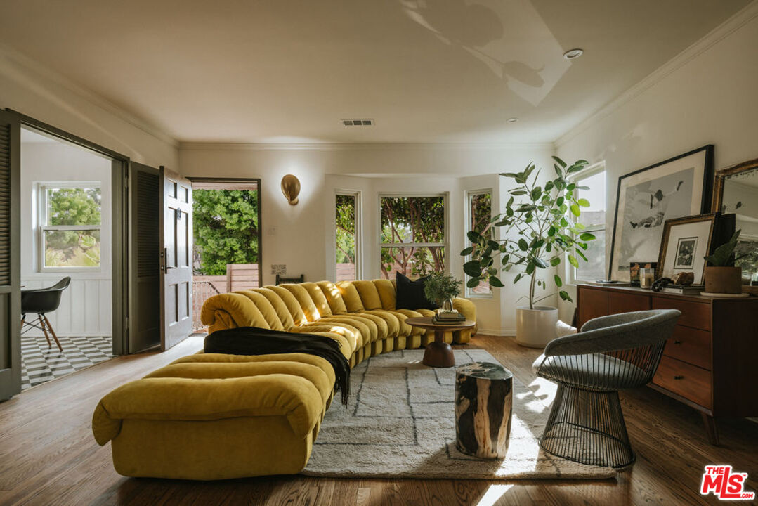 5357 Brynhurst Avenue